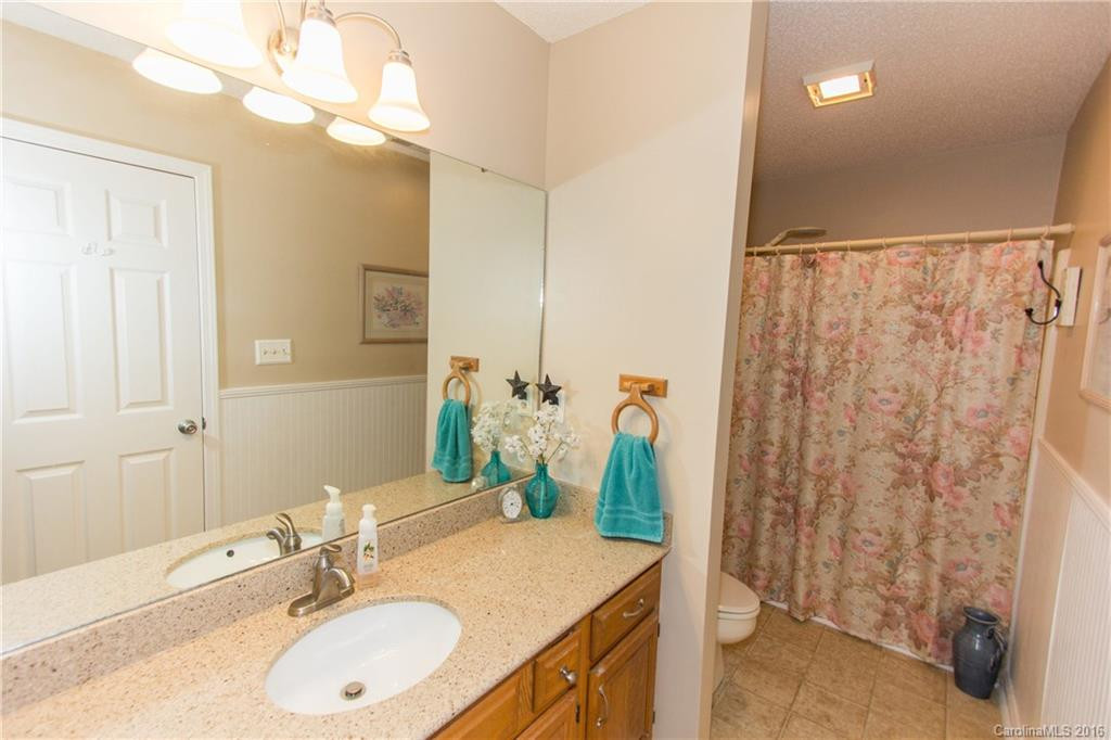 16 Oaks Circle - Photo 17