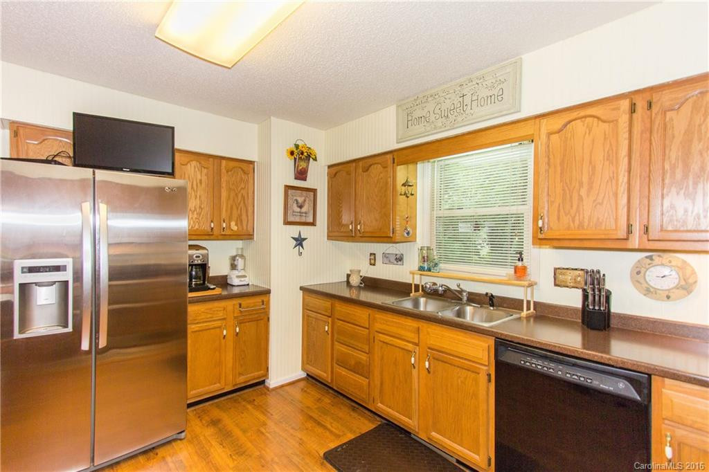 16 Oaks Circle - Photo 9