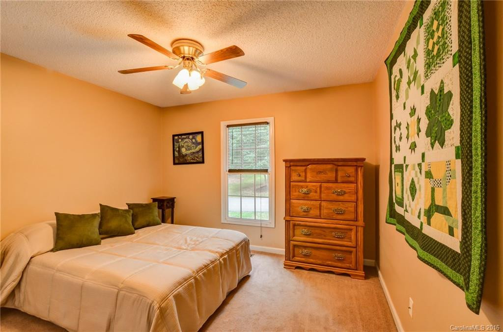 10 Foxberry Drive #4 - Photo 15