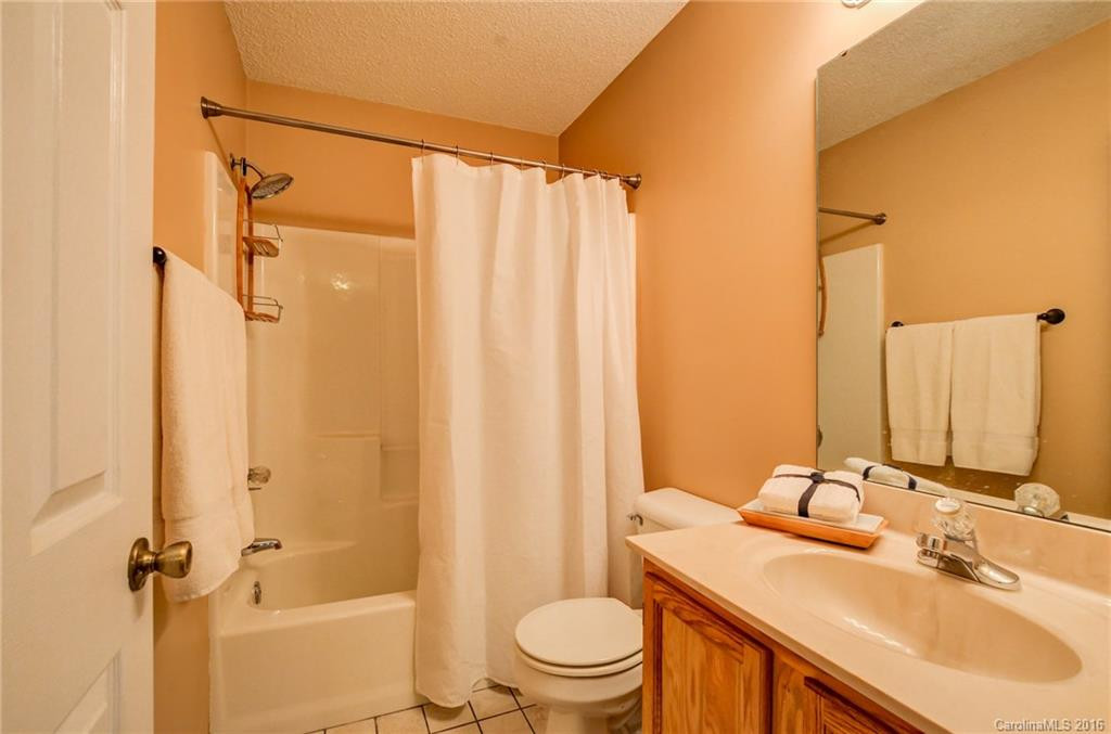 10 Foxberry Drive #4 - Photo 17