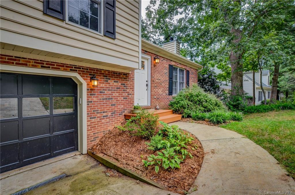 10 Foxberry Drive #4 - Photo 23