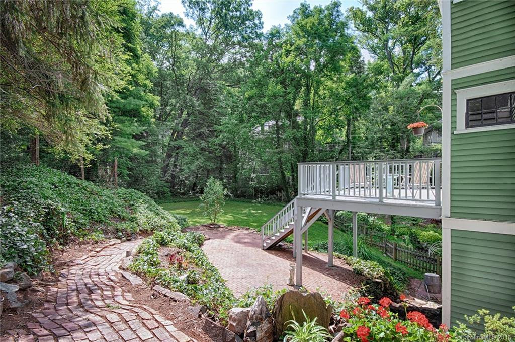 5 Howland Road - Photo 22
