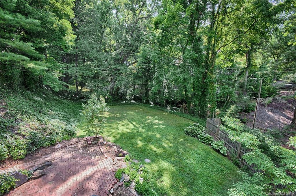 5 Howland Road - Photo 24