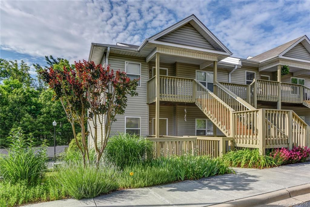511 Carlyle Way #511