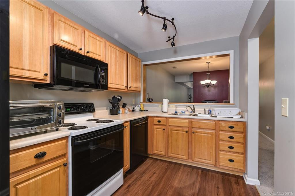 511 Carlyle Way #511 - Photo 4