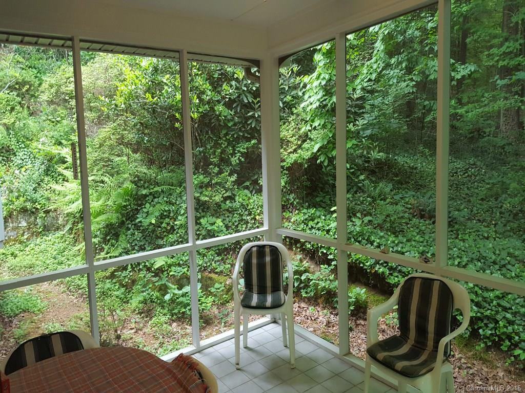 1512 Carleton Terrace #04 - Photo 11