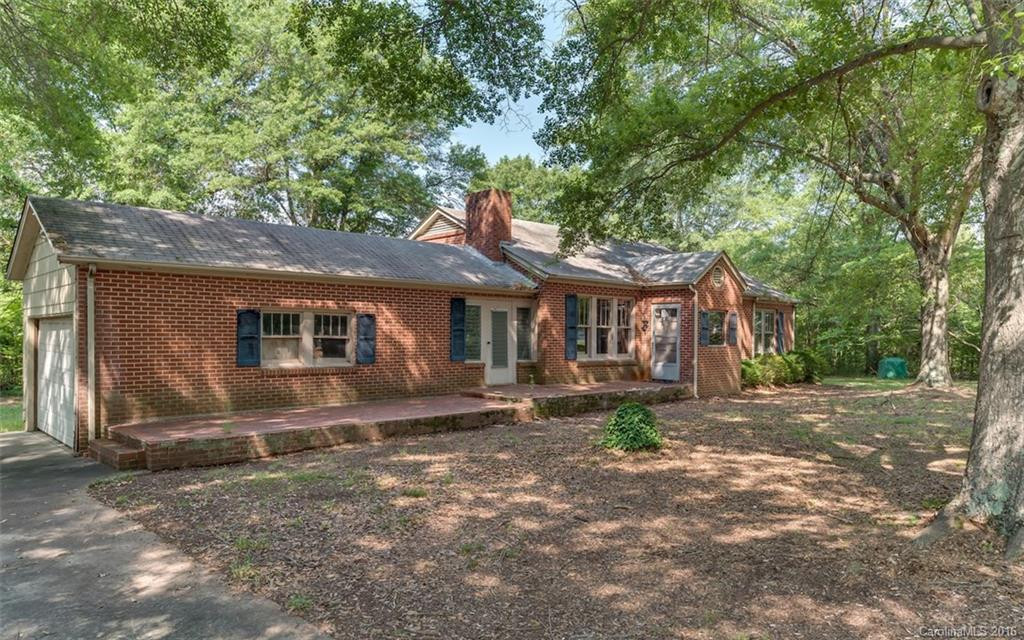 327 Long Branch Road - Photo 2