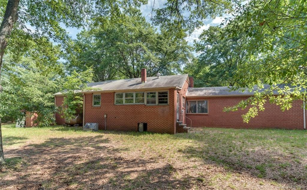 327 Long Branch Road - Photo 3
