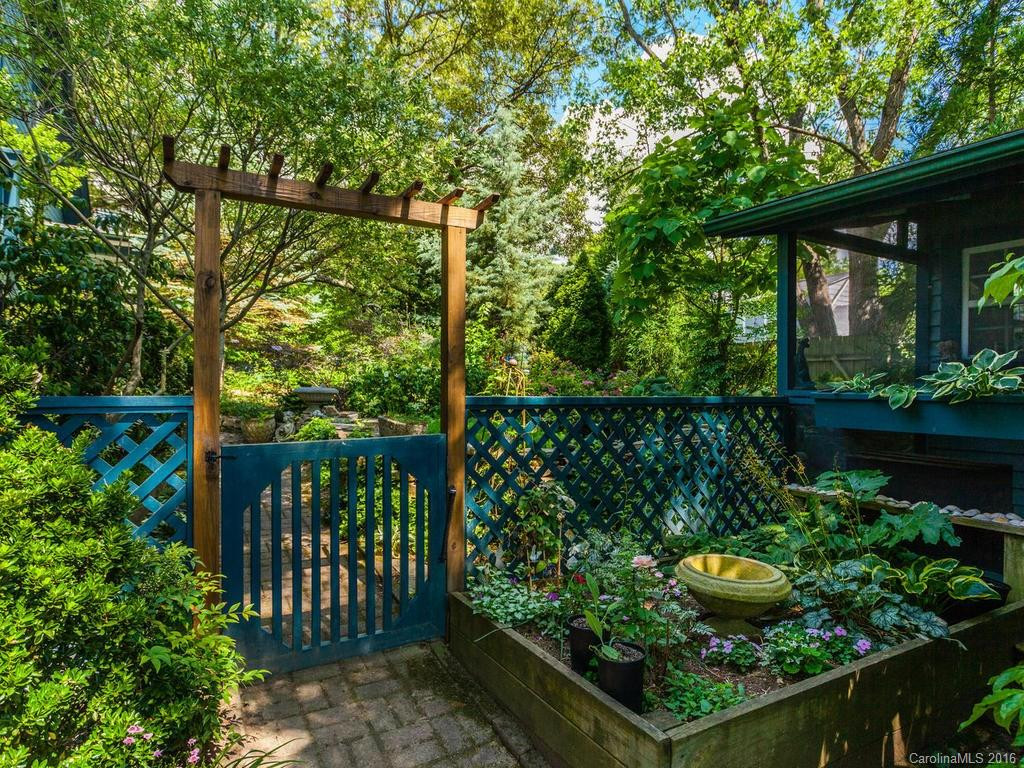160 Chatham Road - Photo 16