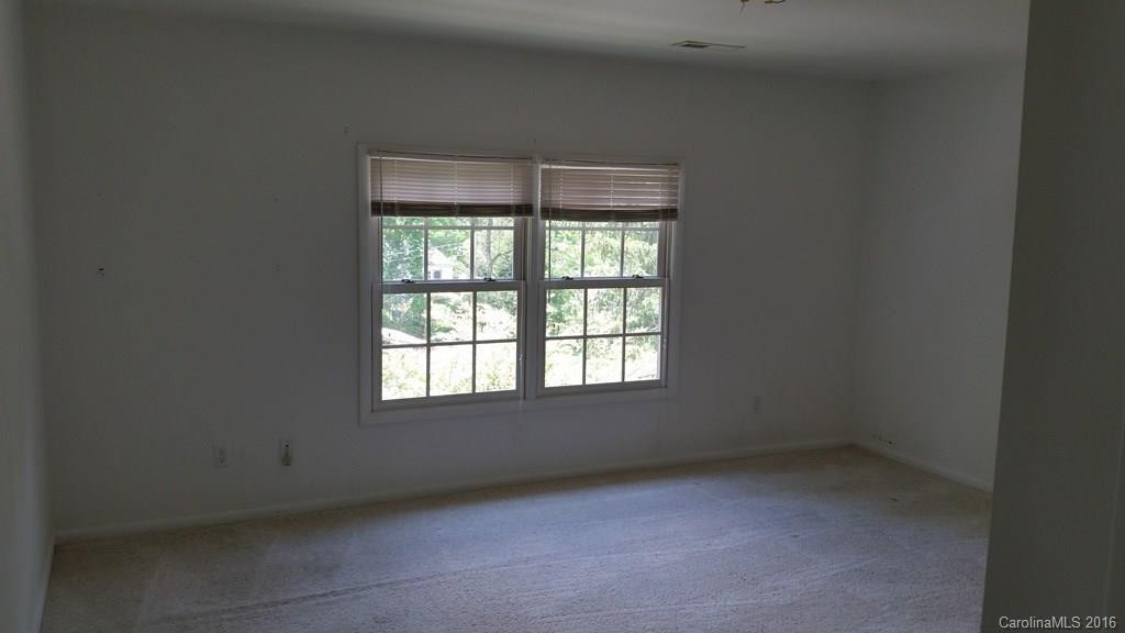 230 Probart Street - Photo 11