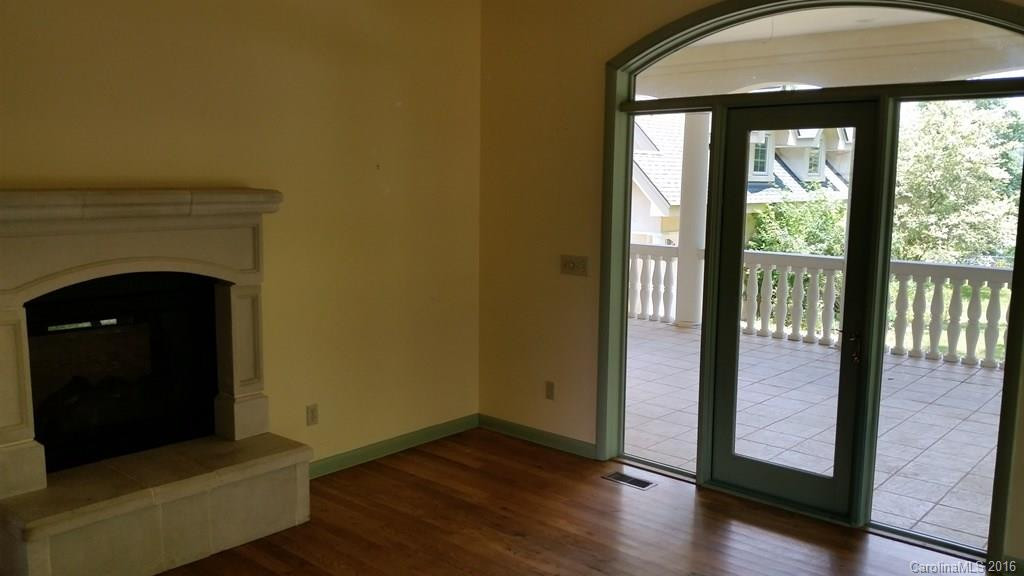 230 Probart Street - Photo 8