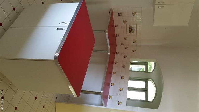 230 Probart Street - Photo 10