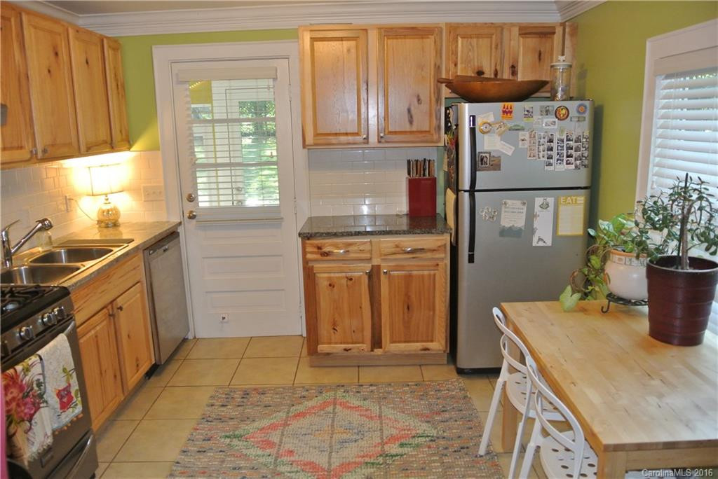 102 Middlemont Avenue - Photo 4