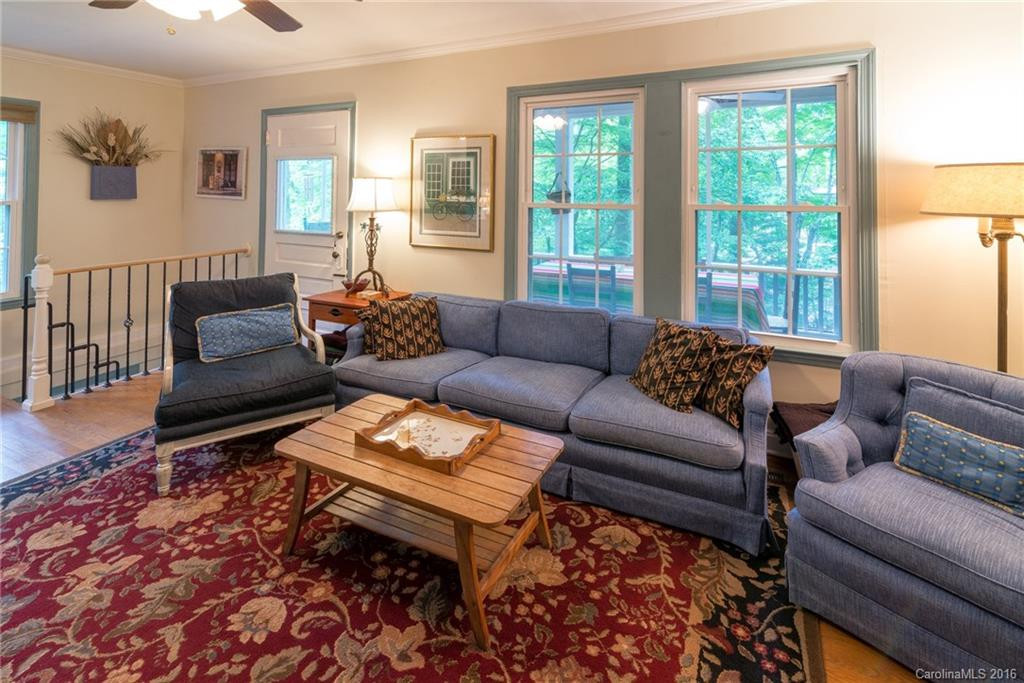 340 Texas Road - Photo 5