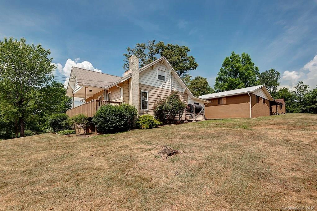 132 Cresent Loop