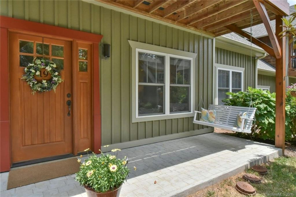 19 Roselyn Way #19 - Photo 4