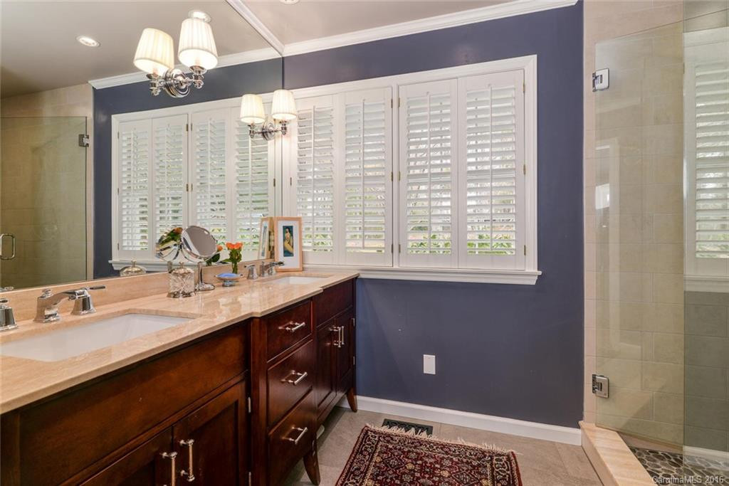 9 Stuyvesant Crescent - Photo 10