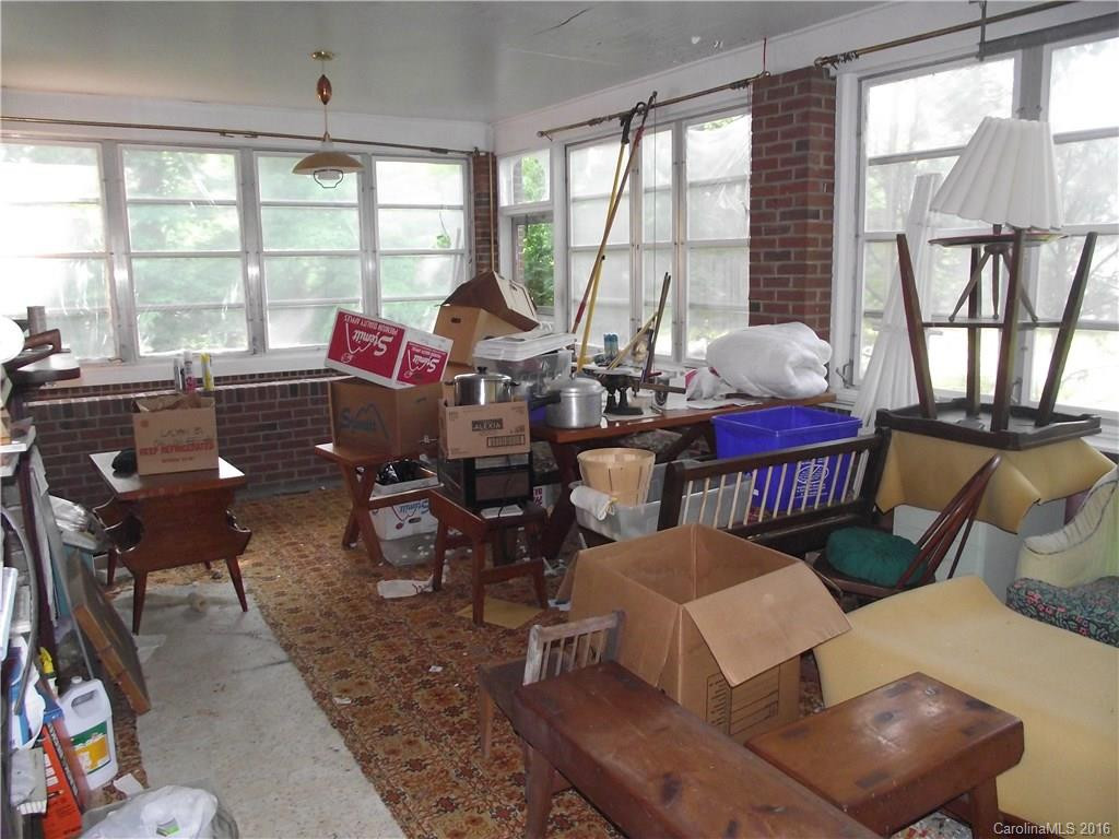 833 Whitted Street - Photo 13