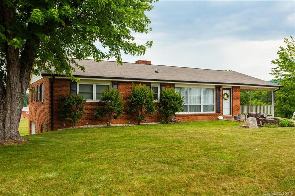 106 Hillcrest Drive #TR A,B
