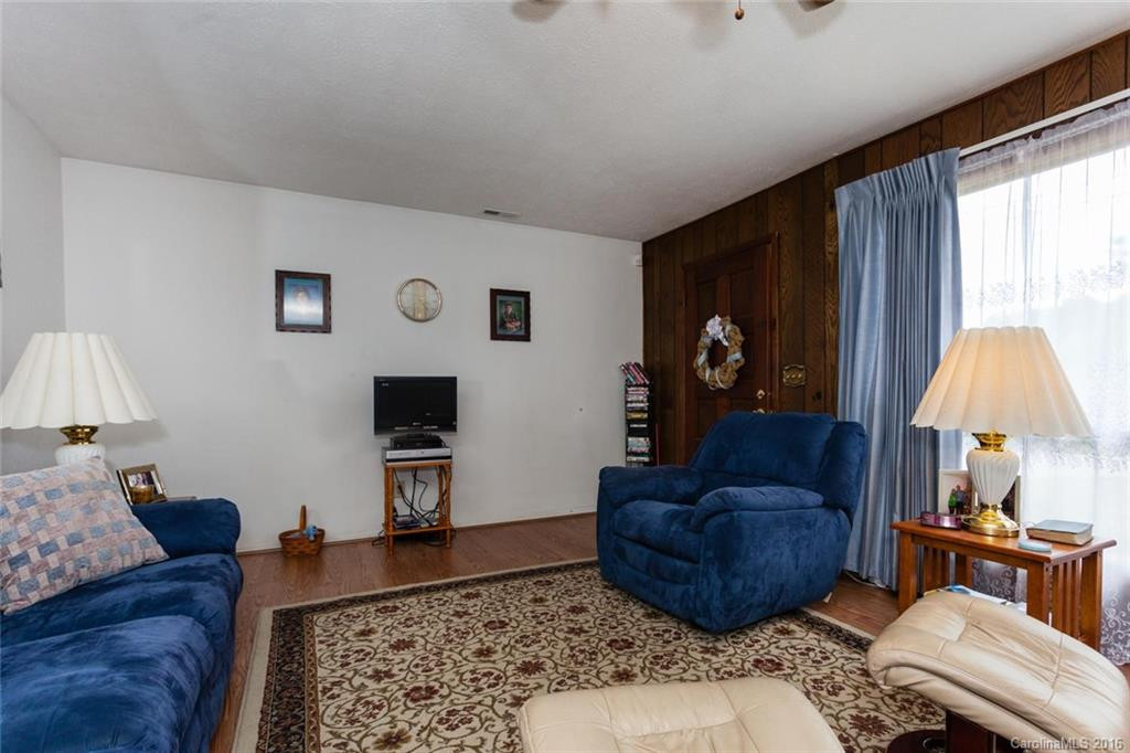 106 Hillcrest Drive #TR A,B - Photo 9