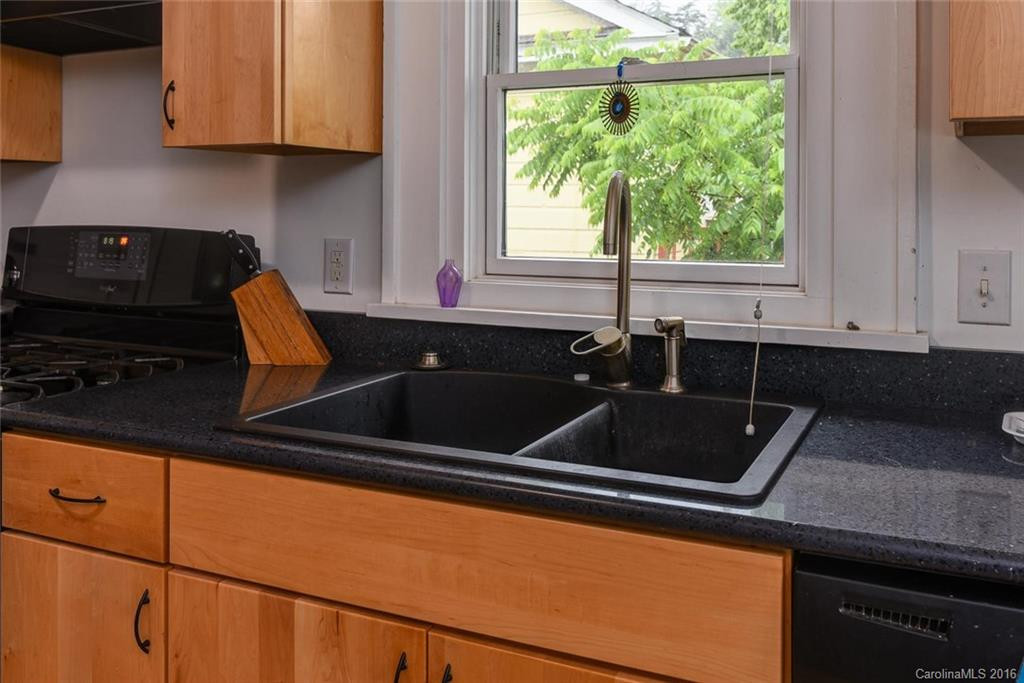 7 Coleman Avenue - Photo 12