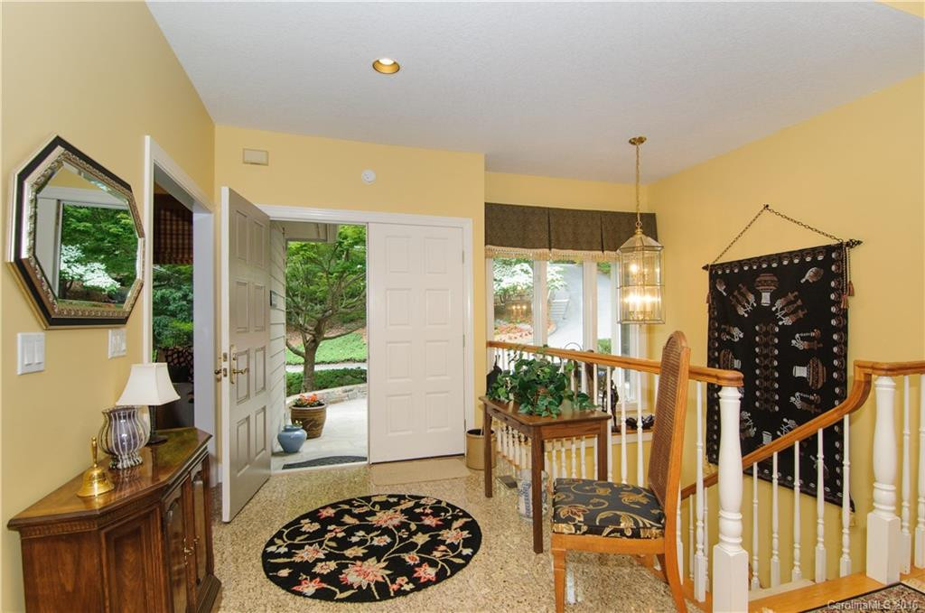 182 Old Hillside Lane - Photo 2