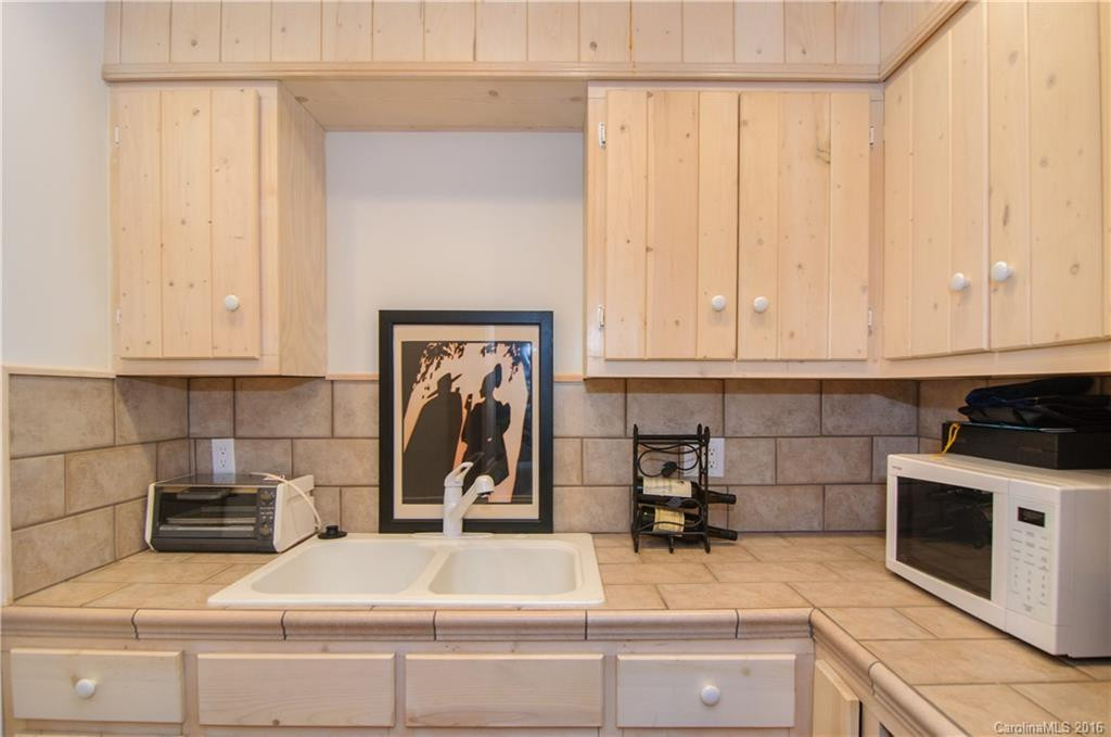 182 Old Hillside Lane - Photo 17