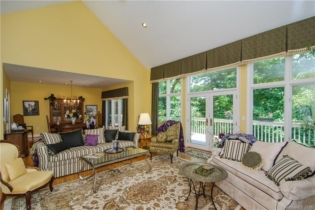 182 Old Hillside Lane - Photo 5