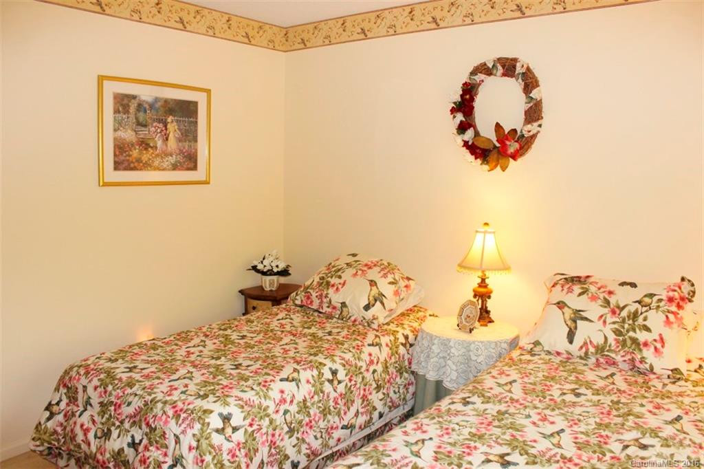 110 Woodbridge Drive #110 - Photo 18