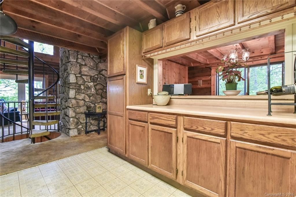 252 Holland Drive - Photo 7