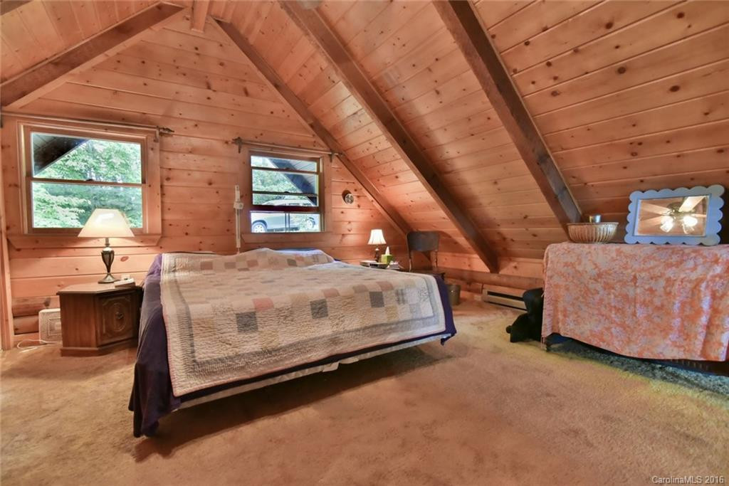 252 Holland Drive - Photo 10