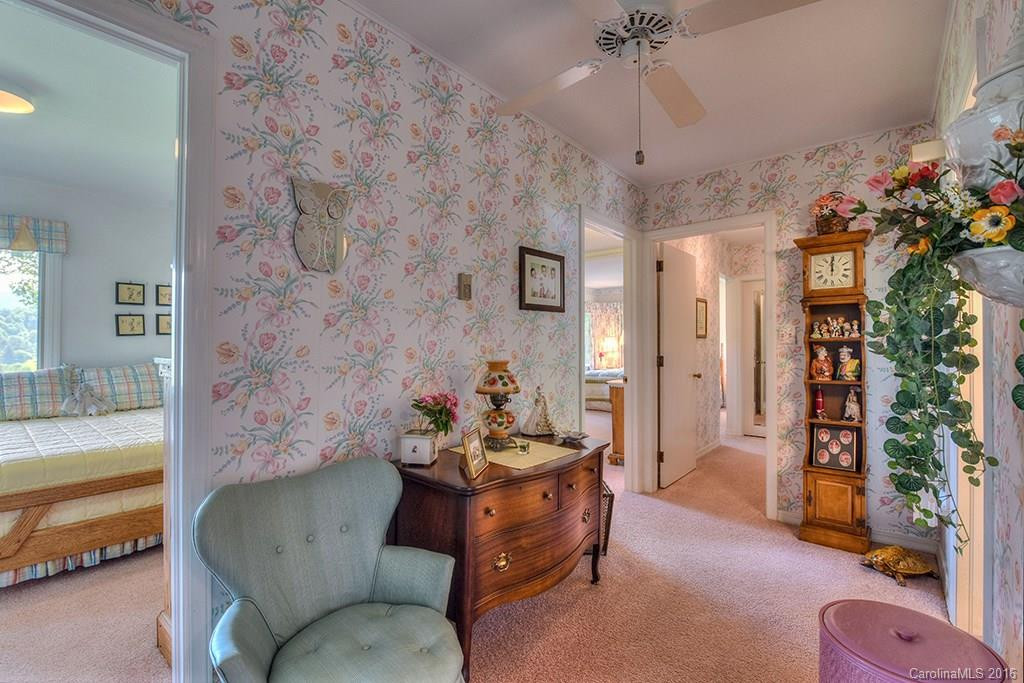 94 Allison Drive - Photo 10