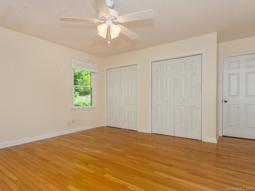 2 Derry Drive - Photo 12