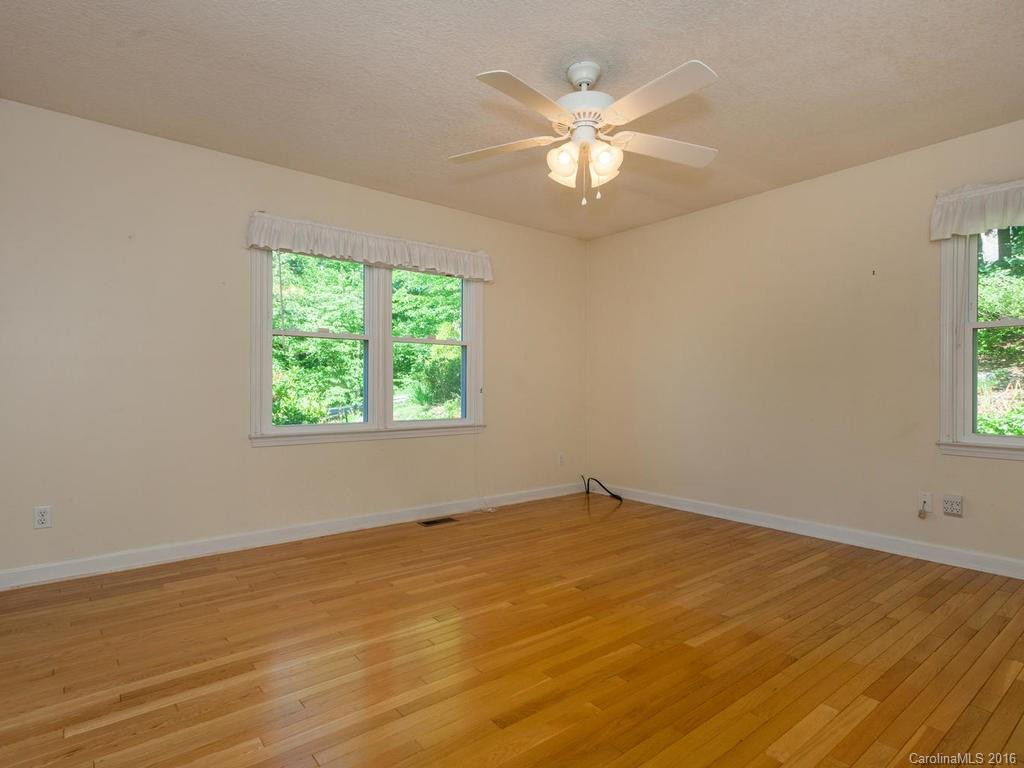 2 Derry Drive - Photo 13