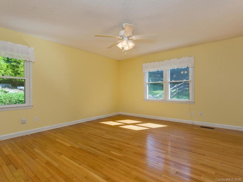 2 Derry Drive - Photo 18
