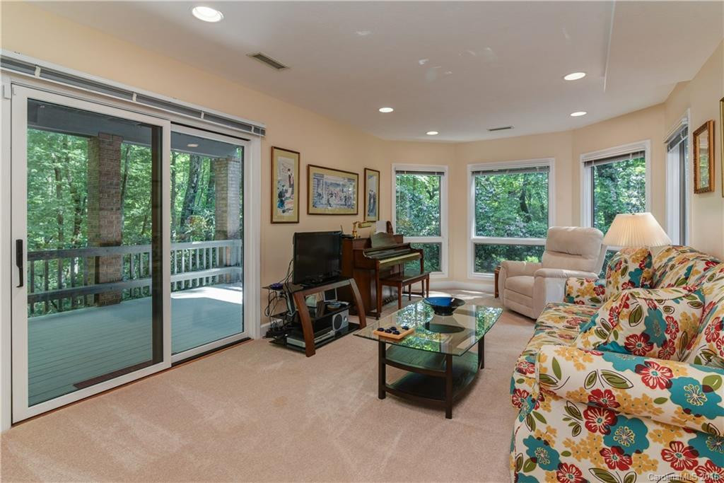 510 Overlook Drive - Photo 21