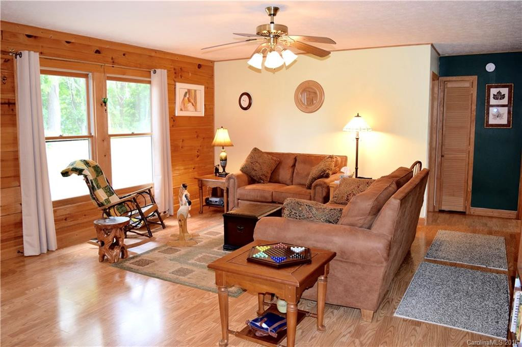 1710 Beaverdam Street - Photo 5