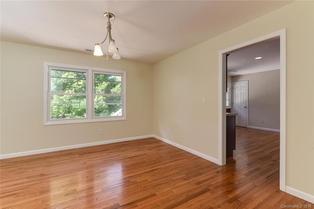 435 Asbury Road - Photo 5