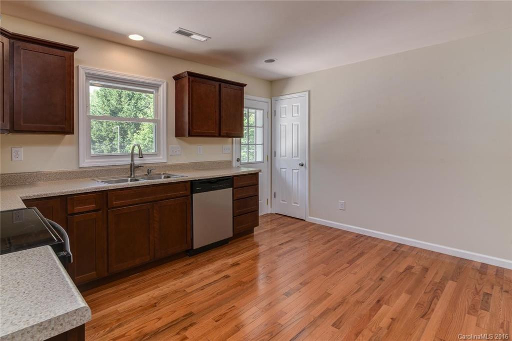 435 Asbury Road - Photo 6