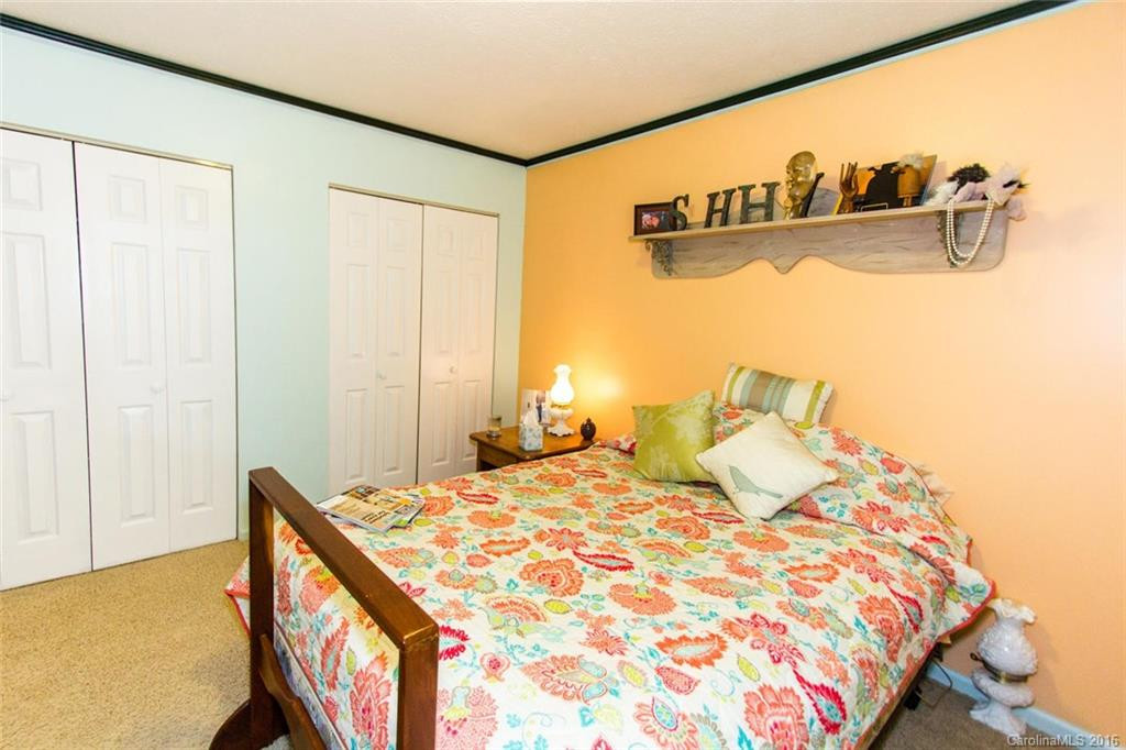 138 White Pine Drive - Photo 11