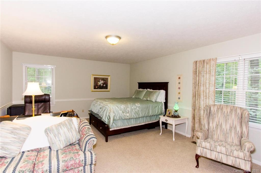 138 White Pine Drive - Photo 7