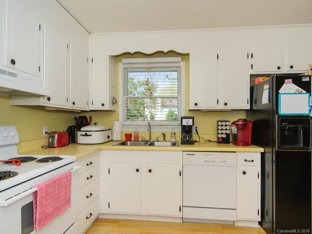 109 Broadleaf Drive #78 - Photo 12