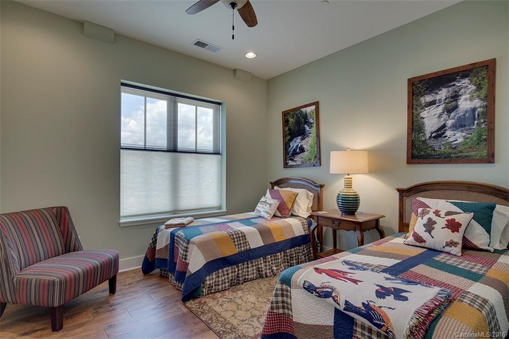 29 French Broad Street #401 - Photo 9