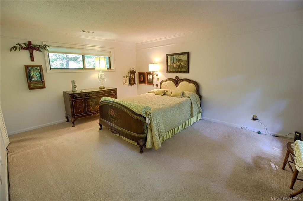 19 Cedarbrook Drive #19 - Photo 13