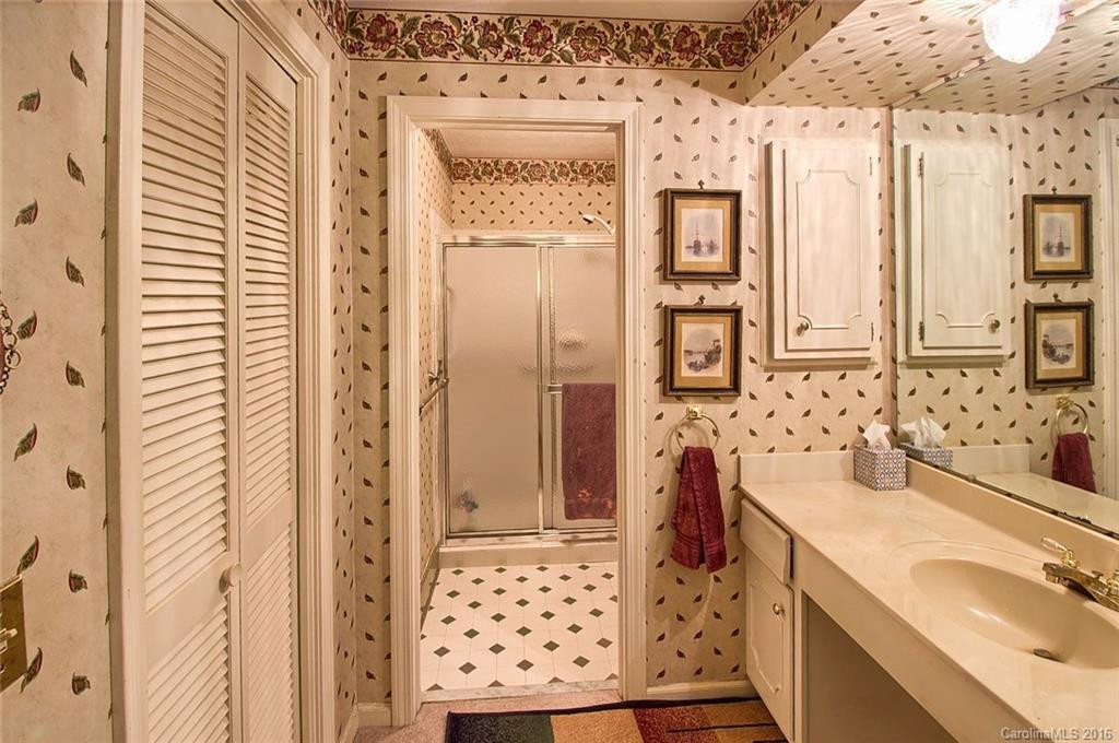 19 Cedarbrook Drive #19 - Photo 15
