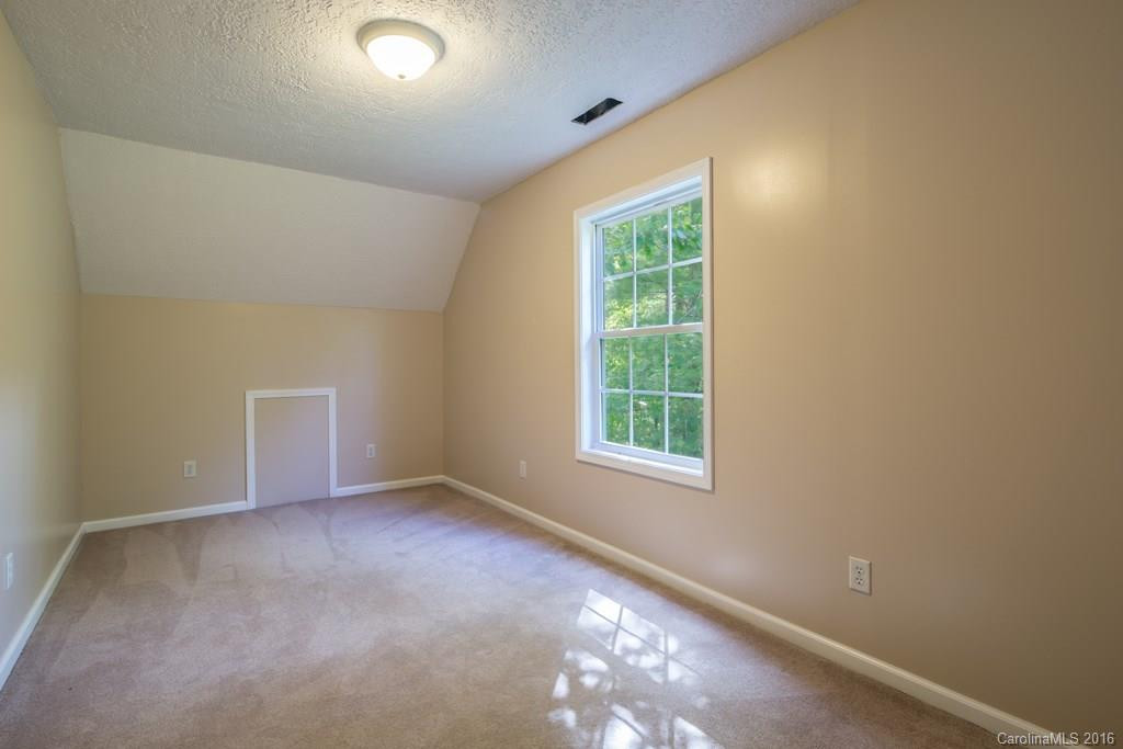202 Oak Ridge Drive - Photo 14
