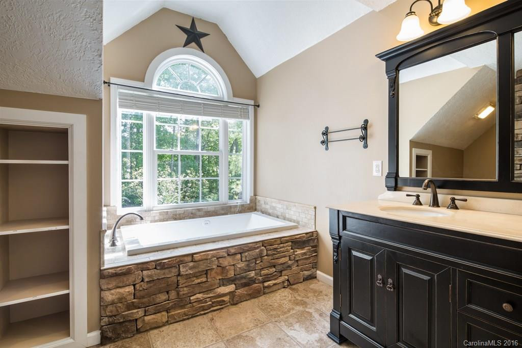 202 Oak Ridge Drive - Photo 15