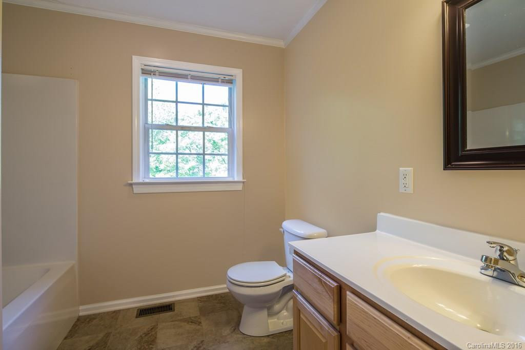 202 Oak Ridge Drive - Photo 18