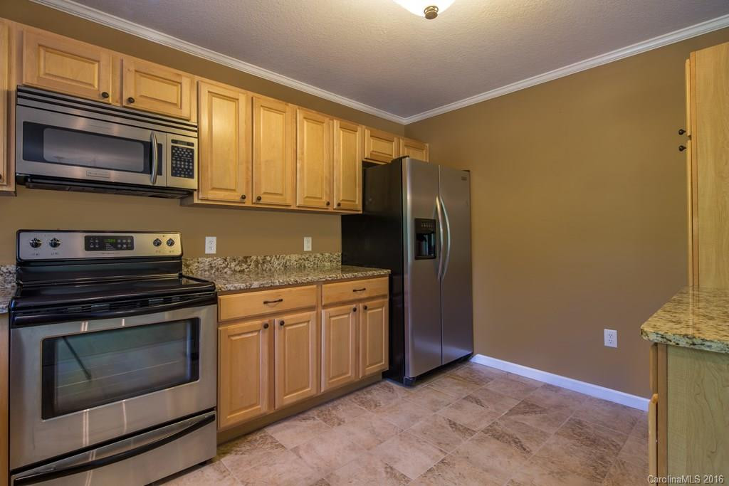 202 Oak Ridge Drive - Photo 6