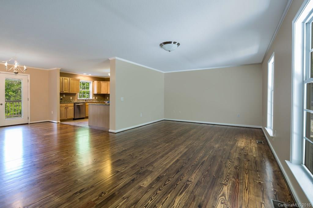 202 Oak Ridge Drive - Photo 7
